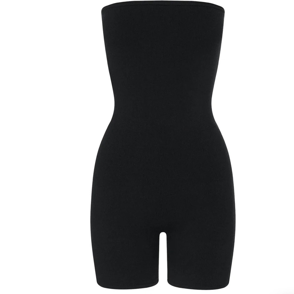 Johansen official lovey romper black medium
